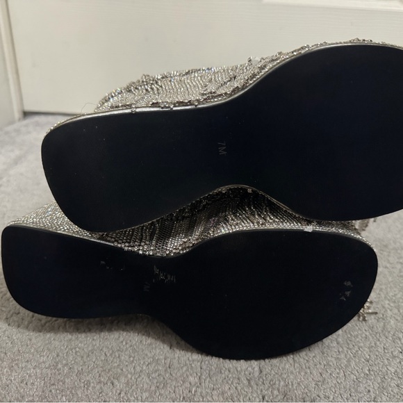 Glamorous Silver Fringe Heeled Boots - Picture 5 of 5